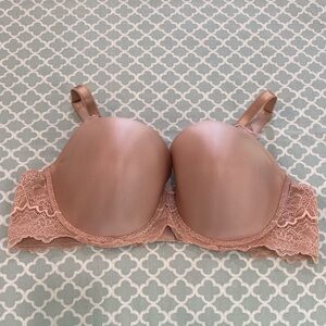 Victoria’s Secret Dream Angels Lightly Lined Demi 42C NWT